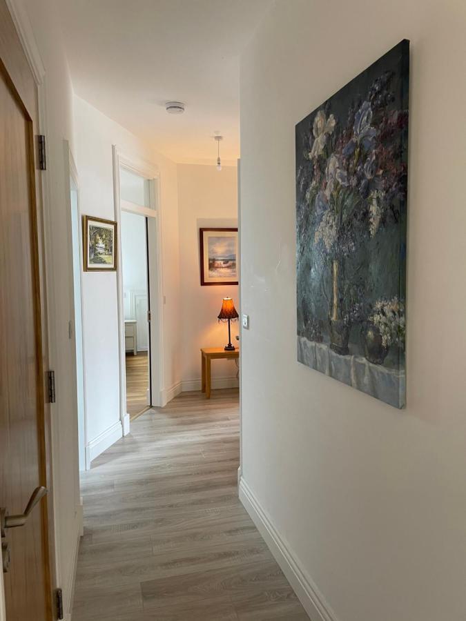 Lough Key Luxury Riverfront Apartment Cootehall Exteriör bild